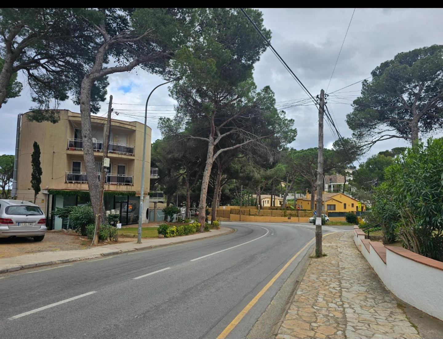 Standar Cerca De La Playa Girona